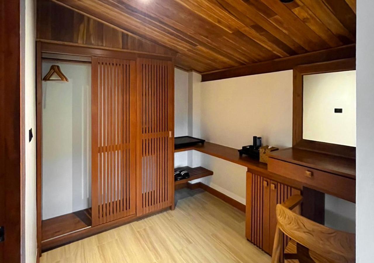 Alama Sea Village Resort - Sha Extra Plus Ko Lanta Exterior foto